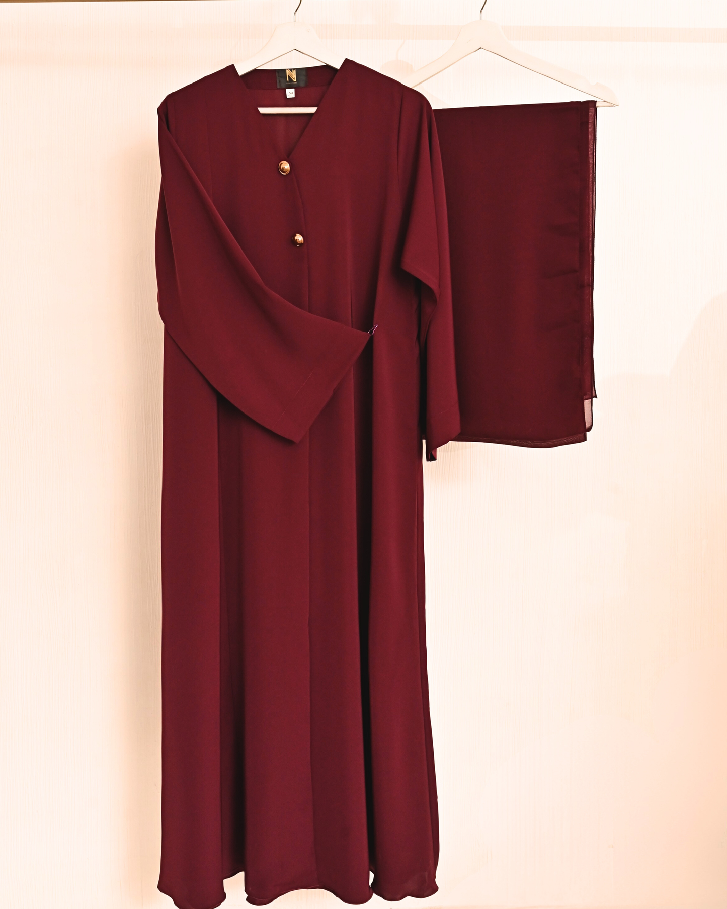 Burgundy  – Premium Emirati Abaya