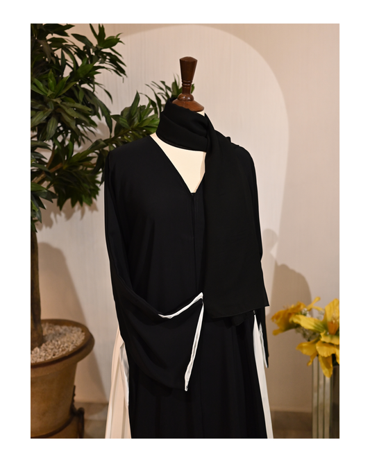 Nura Black & White  – Premium Emirati Abaya