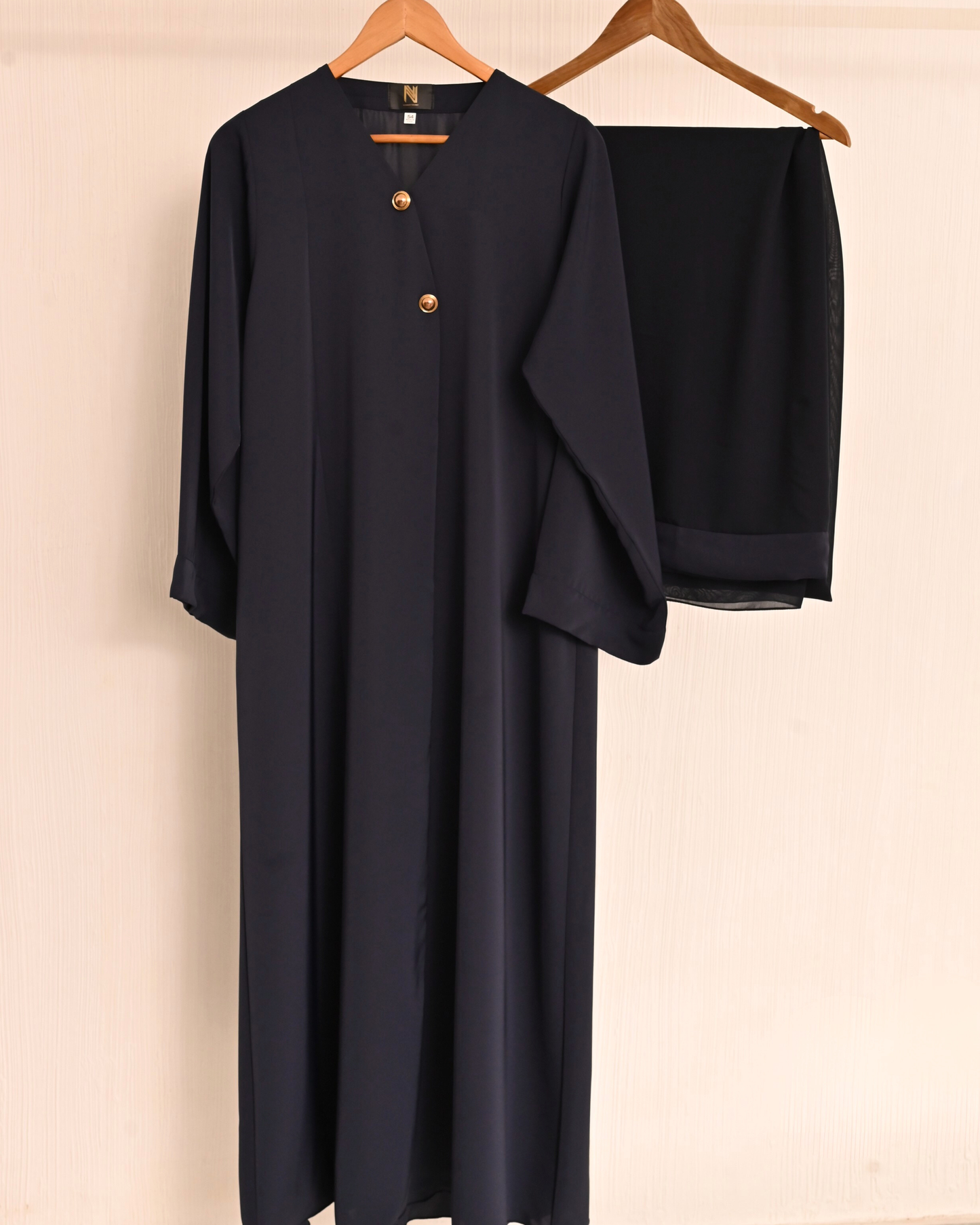 Midnight Blue – Premium Emirati Abaya