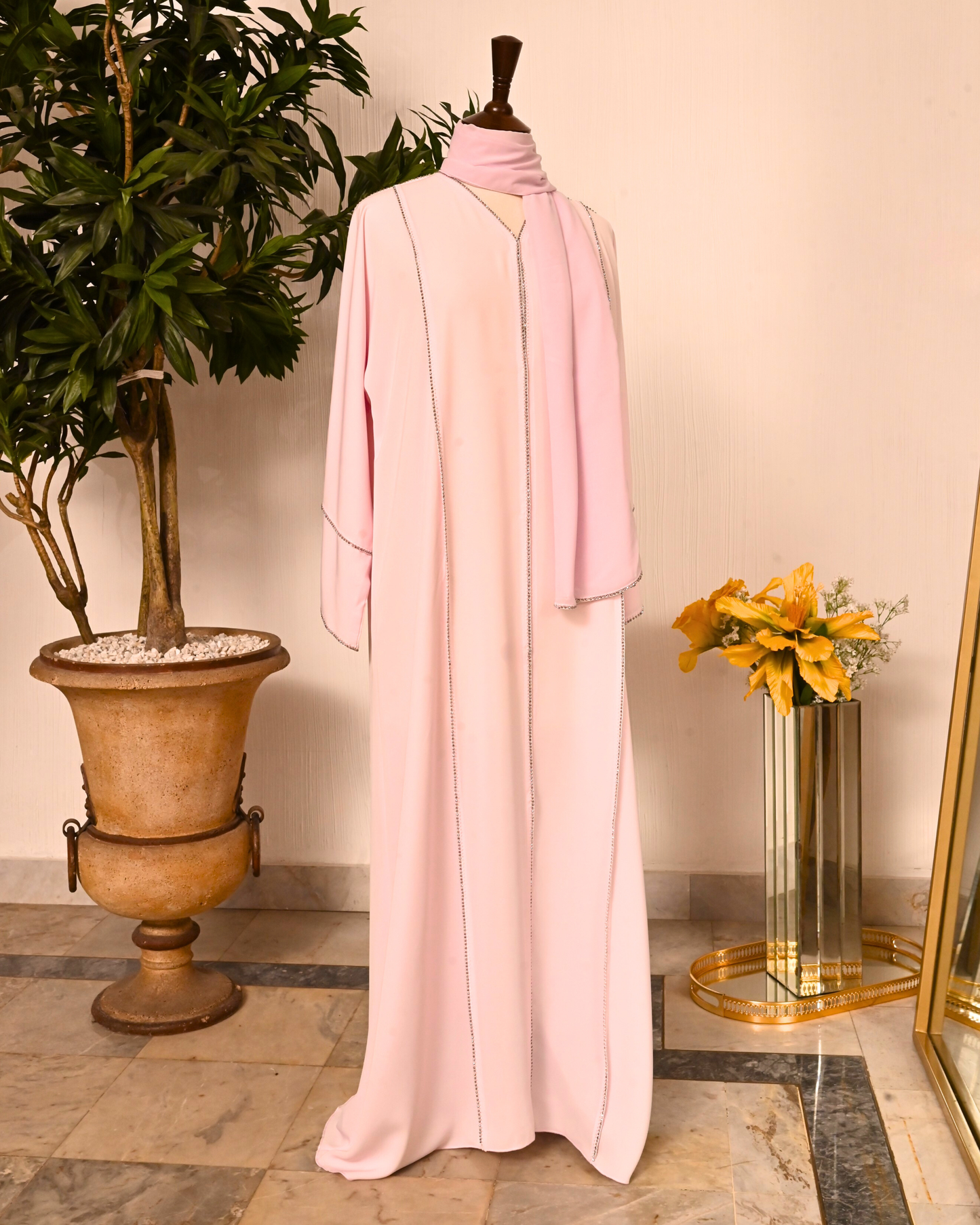 Dusty Pink Premium Emirati Minimal Abaya