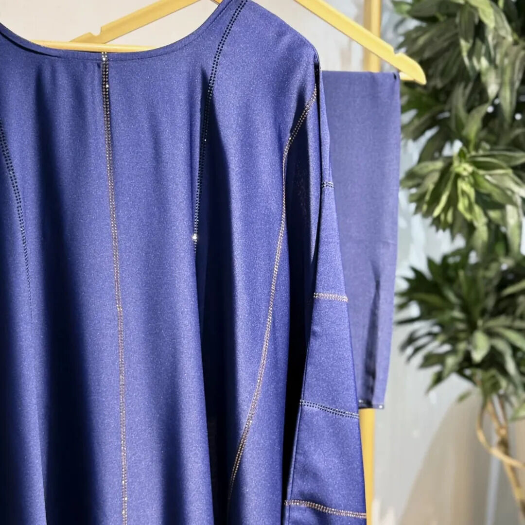 Navy Blue Poncho – Premium Emirati Open Abaya